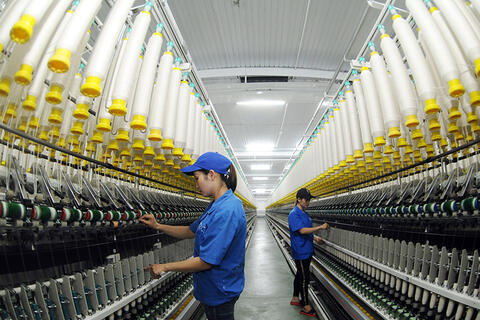 Chuyển tiền từ 500 triệu đồng trở lên phải báo cáo Cục Phòng, chống rửa tiền từ 01/11/2025